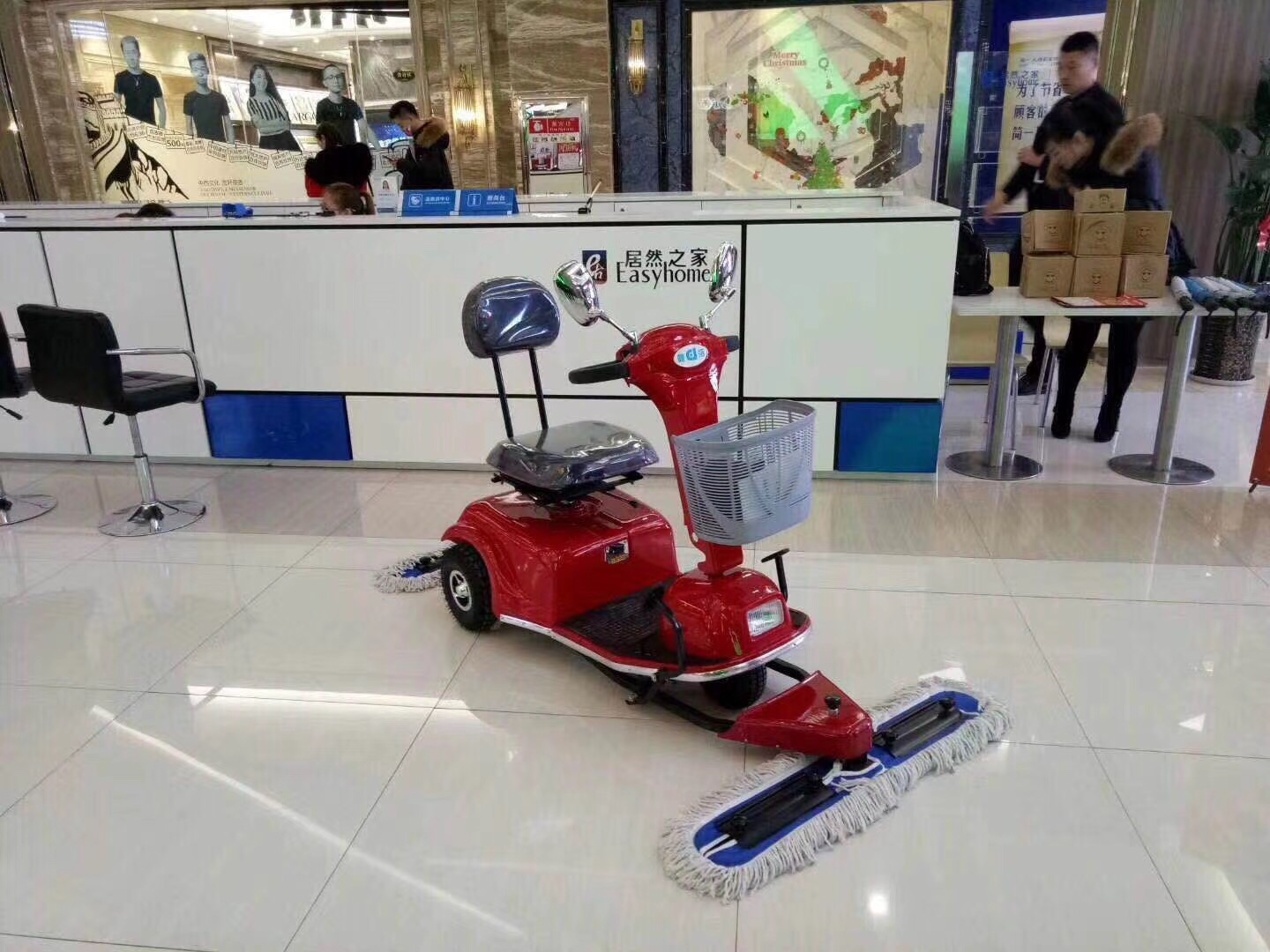 電動塵推車